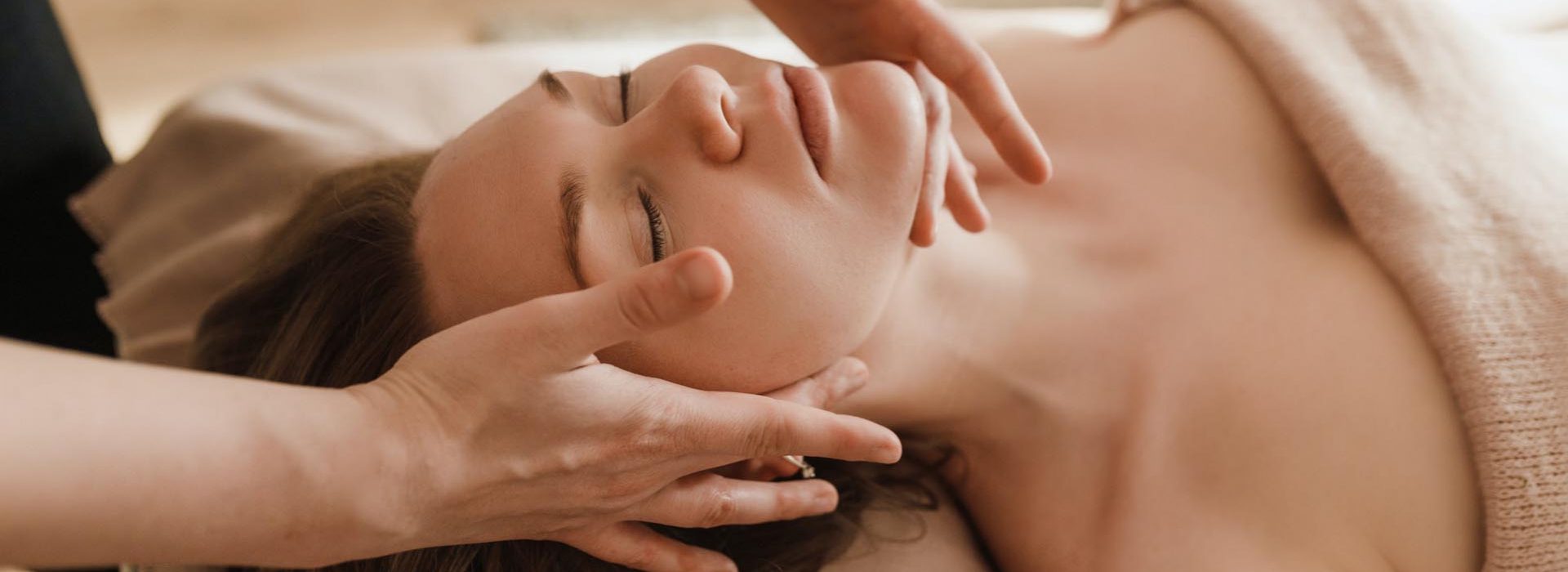 Mayfair massage acupuncture spa